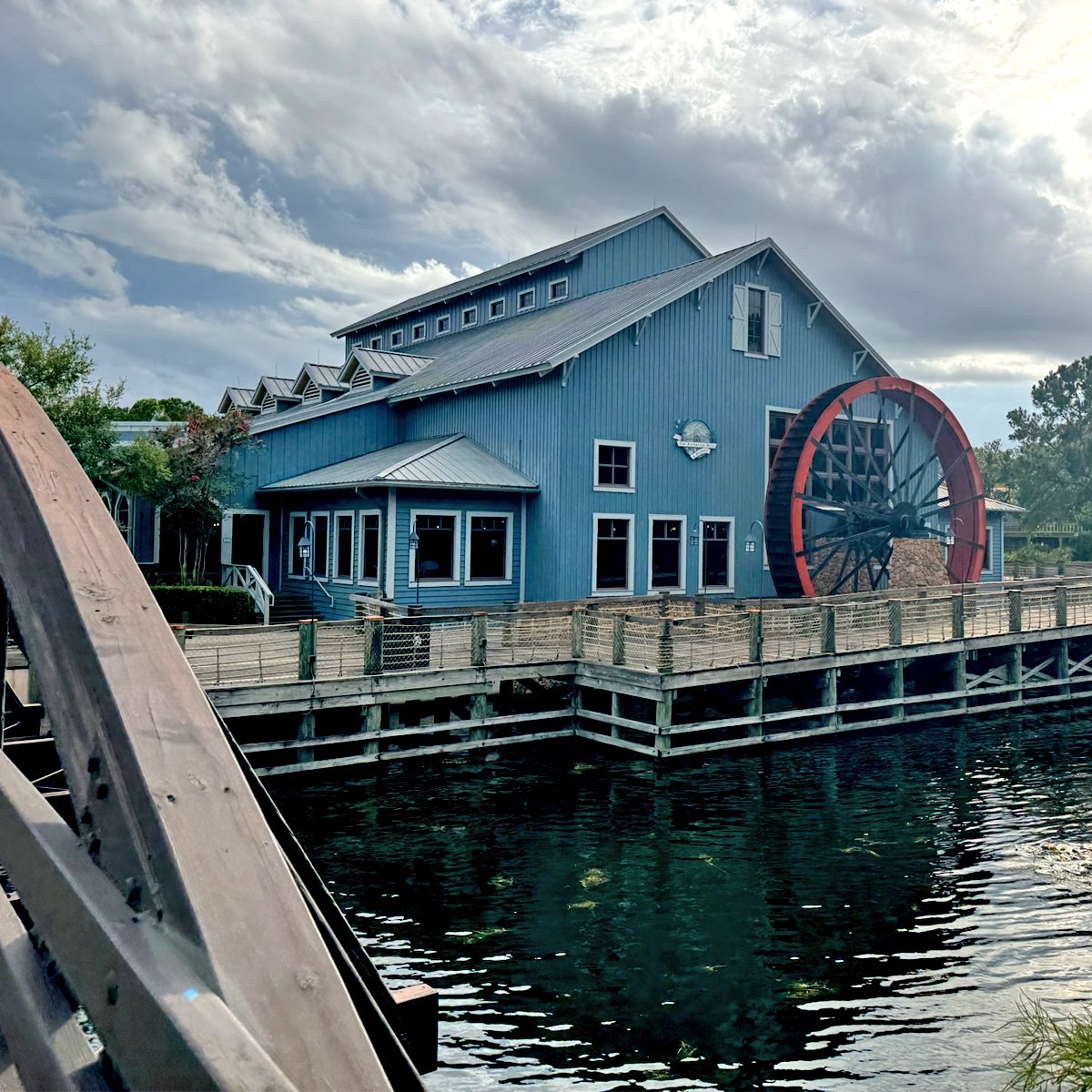 The Riverside Mill Food Court at Port Orleans Riverside. (©John Gullion/Hey Orlando).