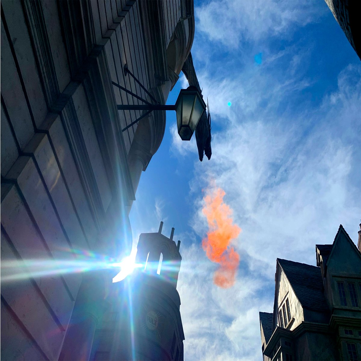 The dragon breathes fire above Gringotts (© John Gullion/Hey Orlando)