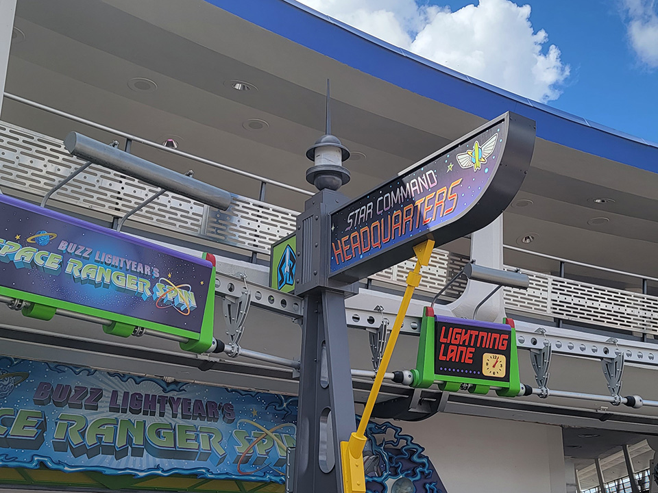 Buzz Lightyear Magic Kingdom Ride