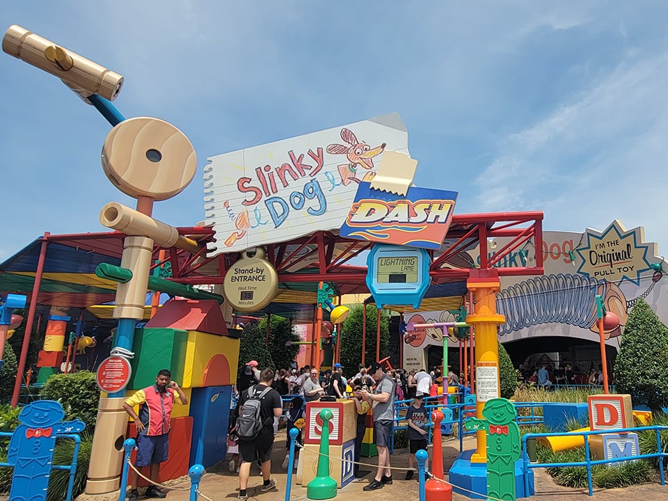 Slinky Dog Dash Entrance