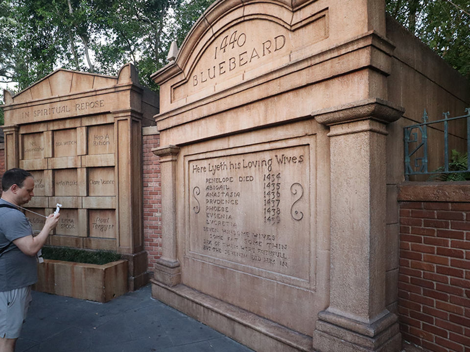 Haunted Mansion Monuments Magic Kingdom
