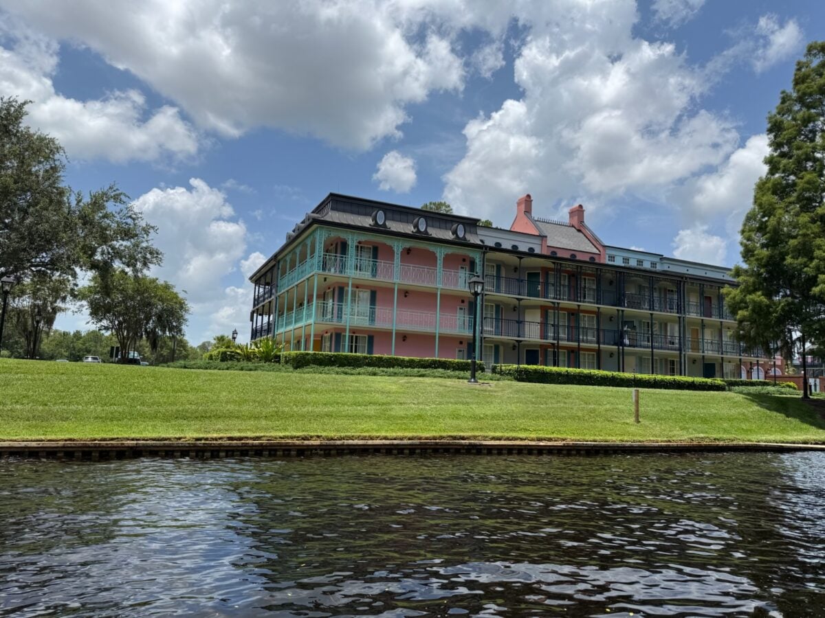 A view of Port Orleans: French Quarter from the Sassagoula River. (© John Gullion/Hey Orlando).