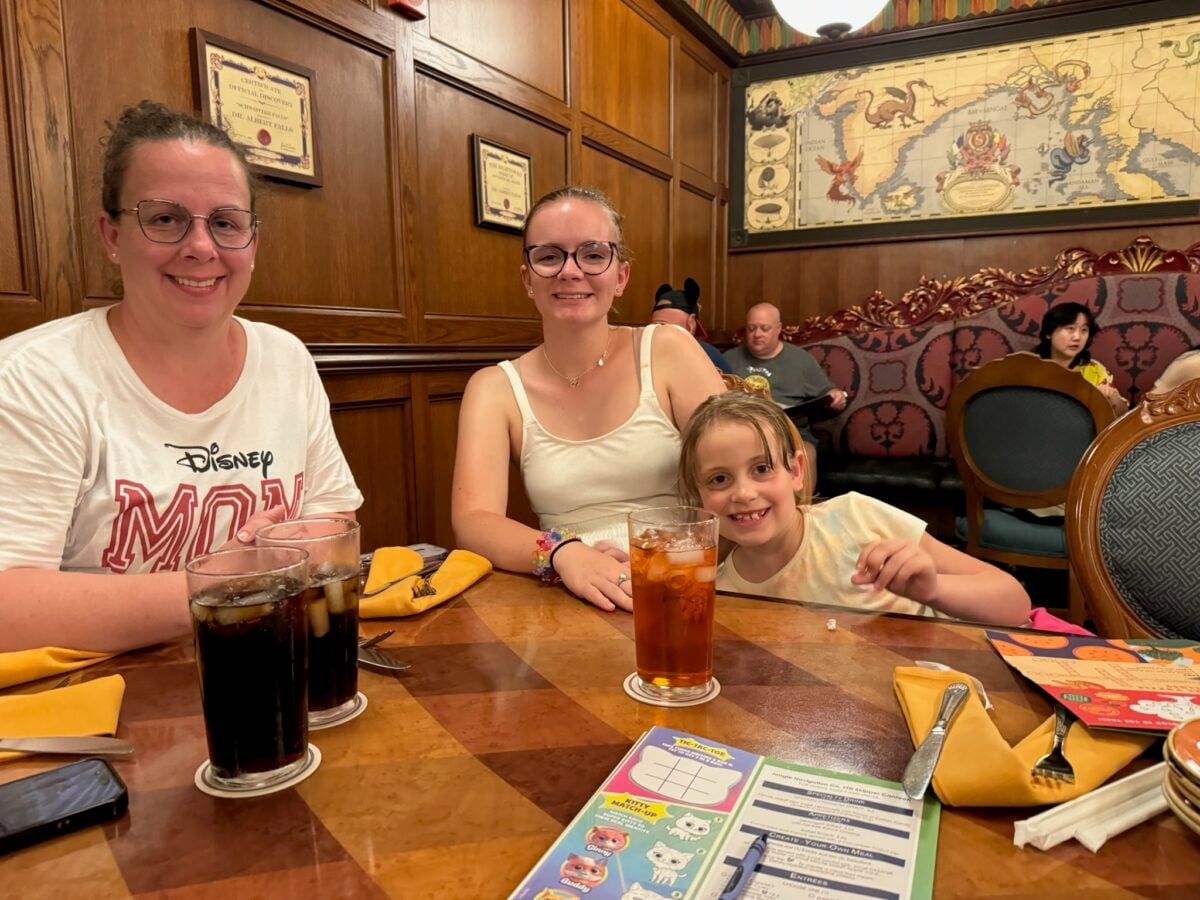 Members of the Gullion family inside the S.E.A. room in the Skipper Canteen. (©JohnGullion/HeyOrlando).