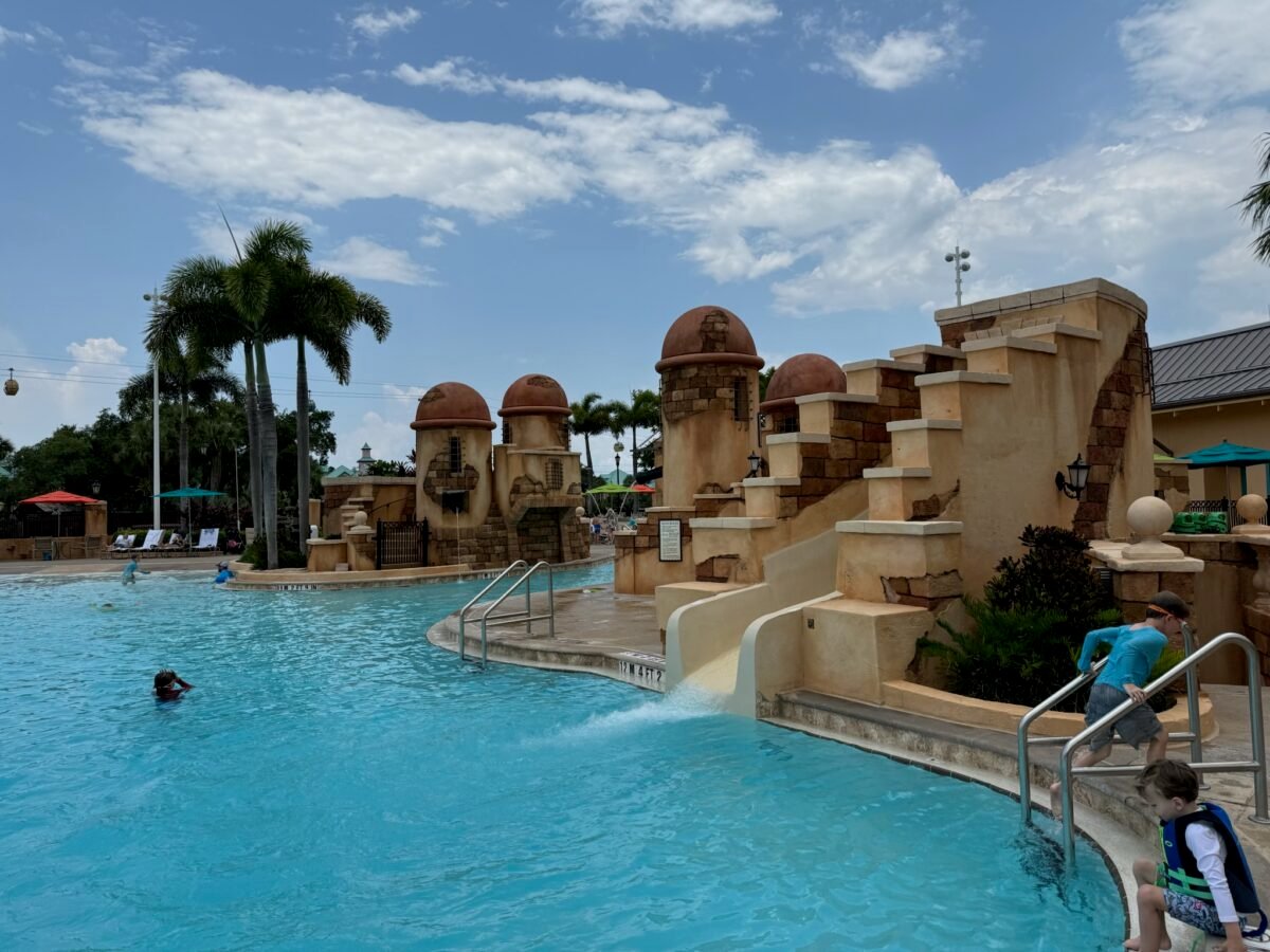 The Fuentes del Morro Pool at the Caribbean Beach Resort at Disney. (© John Gullion/Hey Orlando).