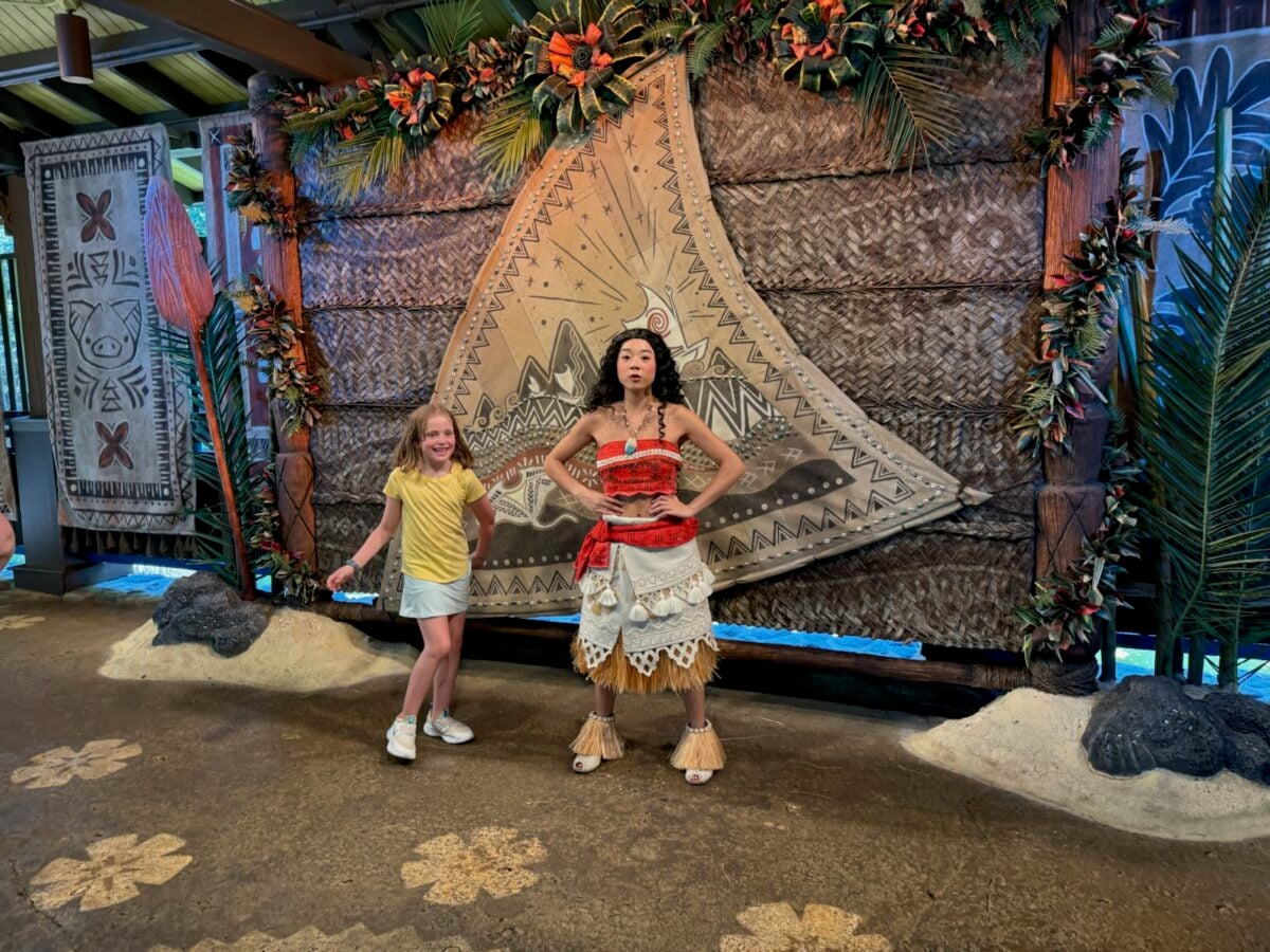 Inside the Moana meet and greet in Disney's Animal Kingdom. (©John Gullion/Hey Orlando).