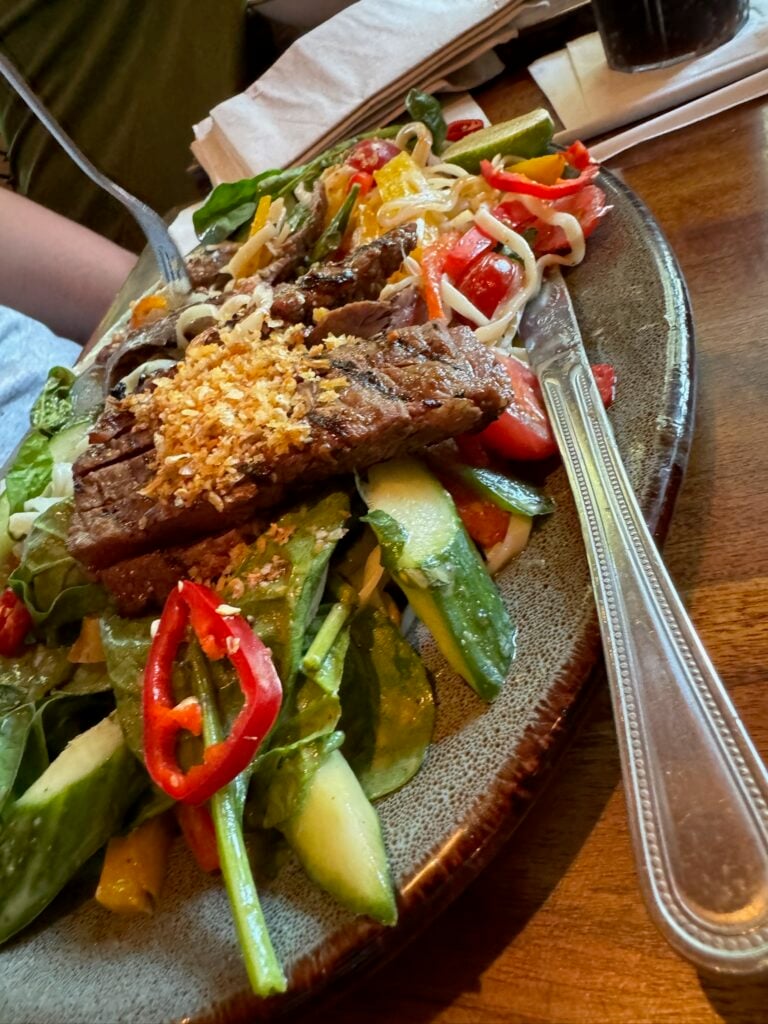 Skirt steak at the Yak & Yeti. (©John Gullion/Hey Orlando).