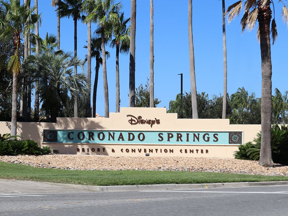 entrance sign to coronado springs in orlando