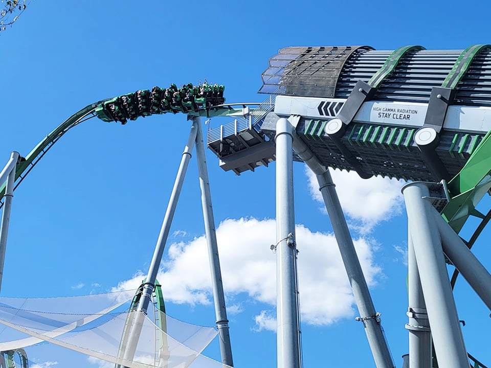 the hulk coaster at universal