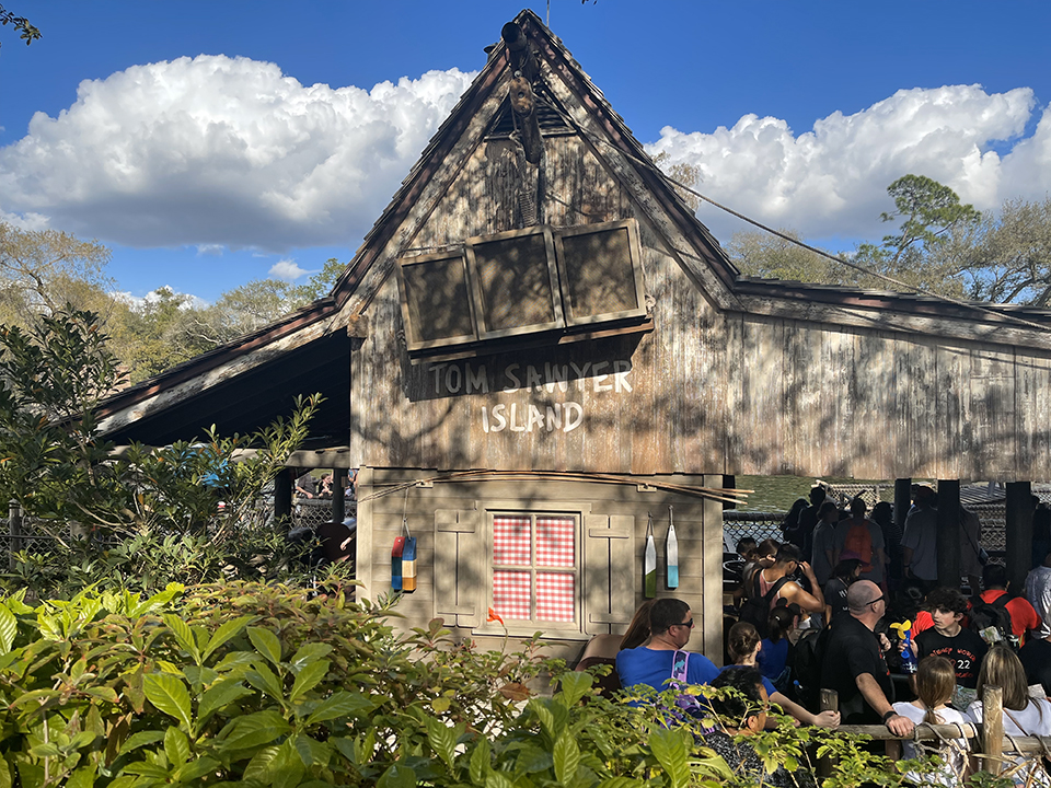 tom sawyer island at disney